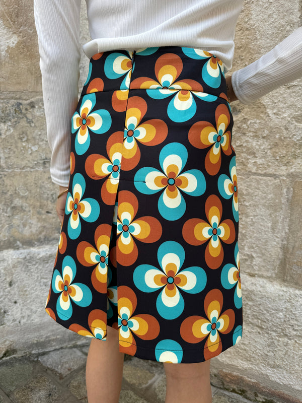 Kvinnors mini kjol med retro blommönster i flera färger - vintage a-linje design