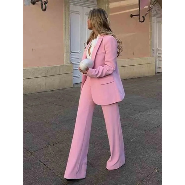 2-delad kvinnlig blazer och byxdress - elegant rosa kontorsoutfit