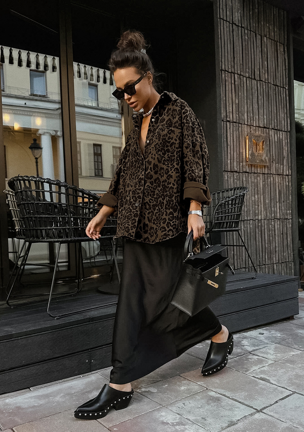 Oversized leopardmönstrad skjorta för kvinnor – trendig button-up shacket i brun