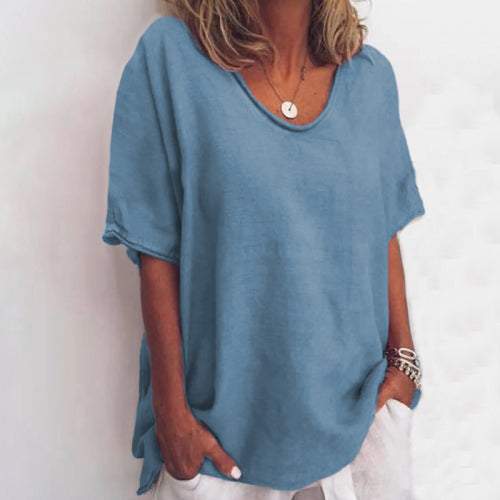 Kvinnors avslappnade t-shirt med lös passform för vardagsbruk - en mångsidig garderobsfavorit