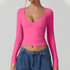 Fitted långärmad topp - elegant v-ringning för damer