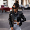 Kvinnors läderjacka - klassisk svart bikerjacka för trendiga ytterkläder