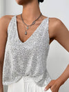 Kvinnors sequined cami topp i grått - ärmlös blus med glittrande detaljer