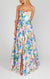 Kvinnors blommig maxi-klänning i livlig blå för kvällsevenemang - stilfull lång klänning för speciella tillfällen