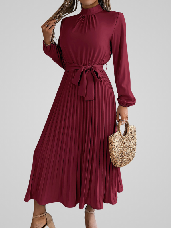Kvinnors plisserad maxiklänning - stilrent långärmad klänning för speciella tillfällen