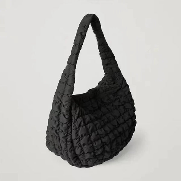 Kvinnors kviltade axelväska - stilig handväska i lyxigt material för vardagligt bruk