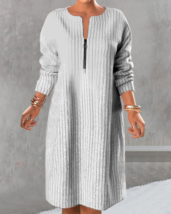 Lång stickad klänning med dragkedja - chic vintermode för damer