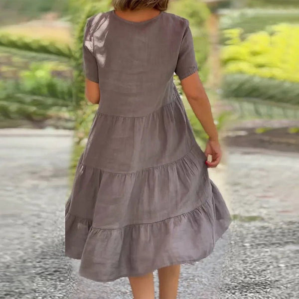 Kvinnors avslappnade lager-på-lager klänning - v-ringad linnéklänning