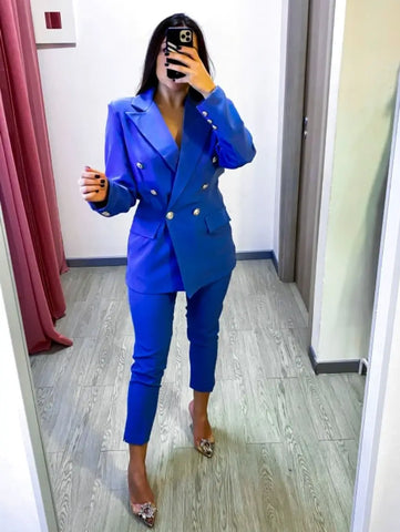 2-delat damkostym med skräddarsydd kavaj och byxor - elegant kontorsklädsel för professionella kvinnor