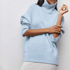 Kvinnors oversized turtlenecktröja i lyxig stickning - för avslappnad lager-på-lager stil i höst & vinter