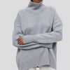 Kvinnors oversized turtlenecktröja i lyxig stickning - för avslappnad lager-på-lager stil i höst & vinter