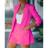 2-delat damset med blazer och shorts – elegant outfit för sommarens evenemang