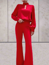 Fiona - stilren röd jumpsuit med utsvängda byxor för kvinnor
