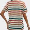 Kvinnors randiga t-shirt - avslappnad passform i lätt material för vardaglig stil