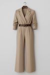 Kvinnors jumpsuit i taupe med belagd blazer och vida ben - elegant kontorsklädsel