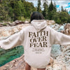 Hoodie med inspirerande budskap för kvinnor
