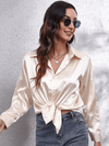 Kvinnors satinblus - elegant långärmad topp för smart casual stil