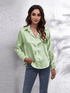 Kvinnors satinblus - elegant långärmad topp för smart casual stil