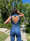 Denim jumpsuit - stilfullt blå all-in-one-outfit för kvinnor