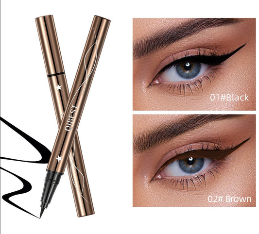 QPONG™ -Flytande vattenfast eyeliner